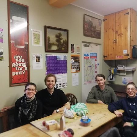 Macgabhainns Backpackers Hostel Kilkenny Esterno foto