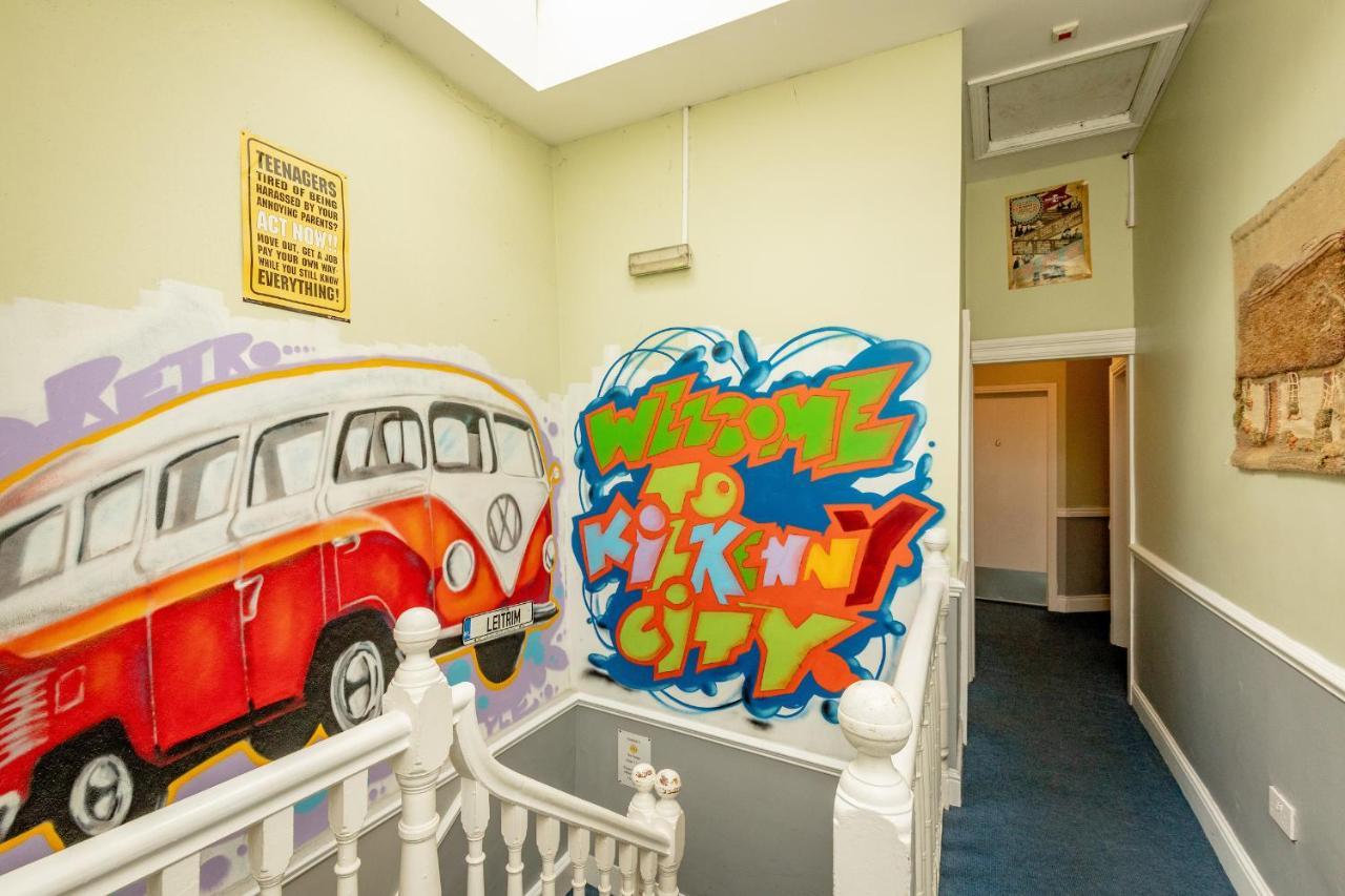 Macgabhainns Backpackers Hostel Kilkenny Esterno foto